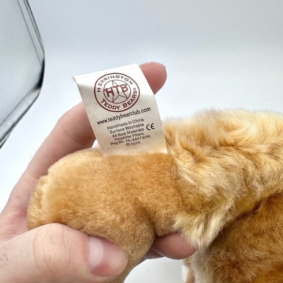 HTB Hard Rock Cafe Herrington Teddy Bear Foxwoods FOX Secret Bear Plush 2006 - Picture 8 of 12